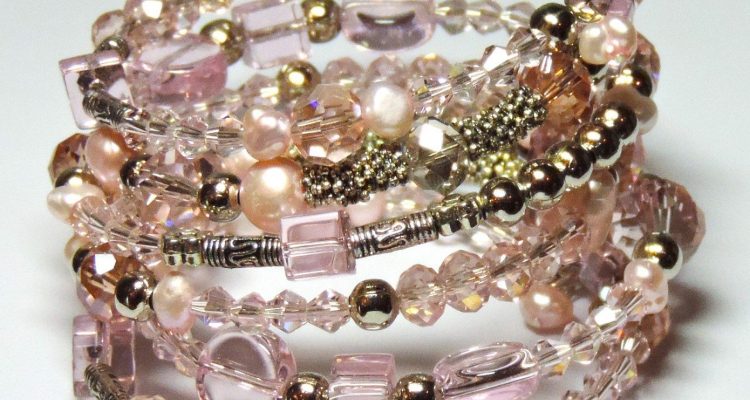 Bracelet femme haut de gamme : pourquoi privilégier une marque française ?