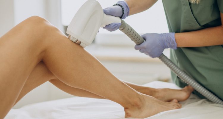 Pourquoi choisir l’épilation laser pour dire adieu aux poils définitivement ?
