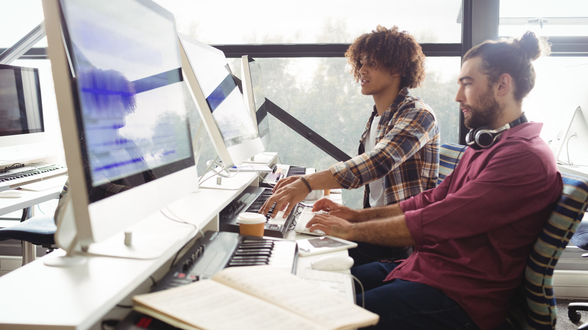 Agence de développement web : pourquoi choisir une solution sur mesure ?