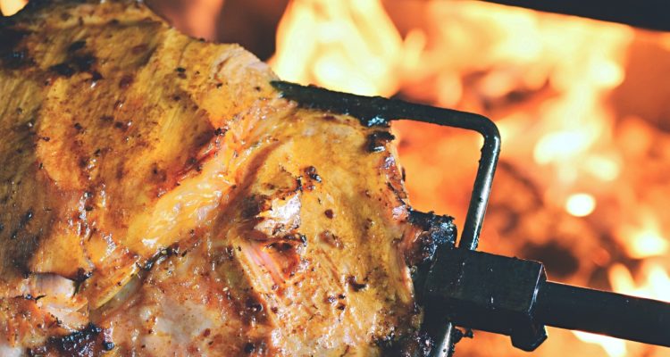 Camion rôtisserie : comment choisir le véhicule adapté à votre activité ?